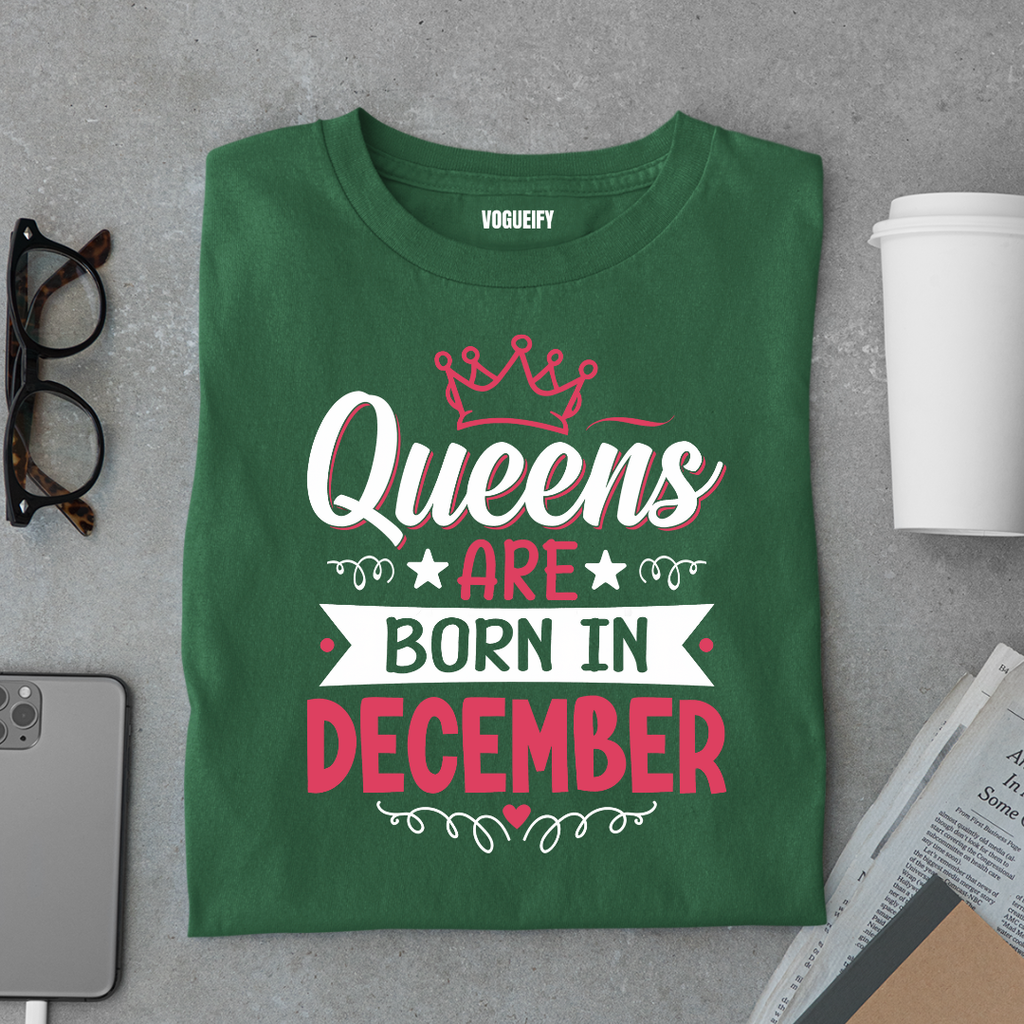 Queens in December Tee